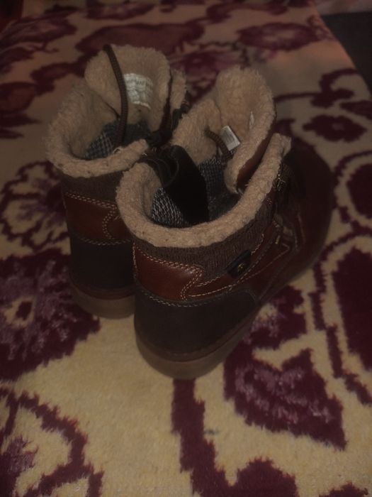 Vând ghete de bărbați