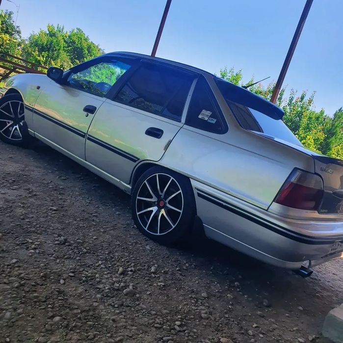 Nexia 1.5 sons tramblyor