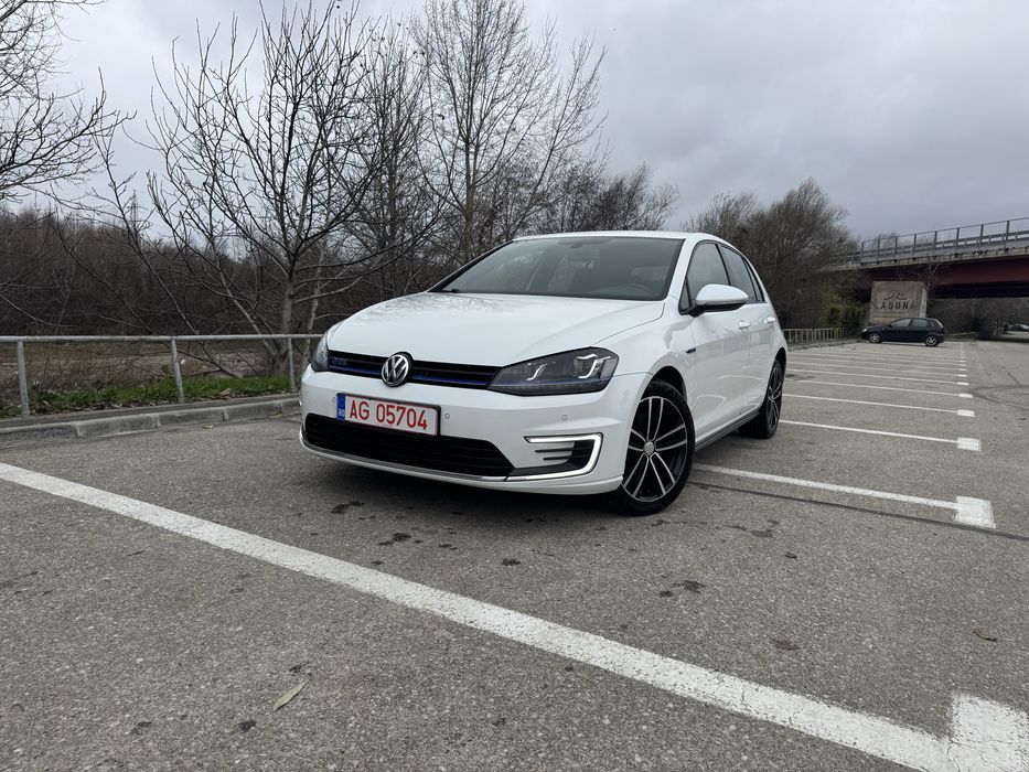 VW Golf 7 GTE 2015 Automat 1.4 benzina 200 CP