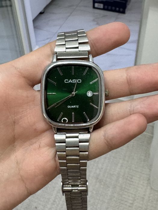 Часы CASIO срочно!