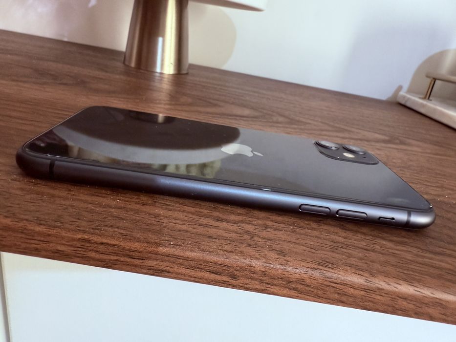 iphone 11 64gb nou fara urme de uzura baterie 100%