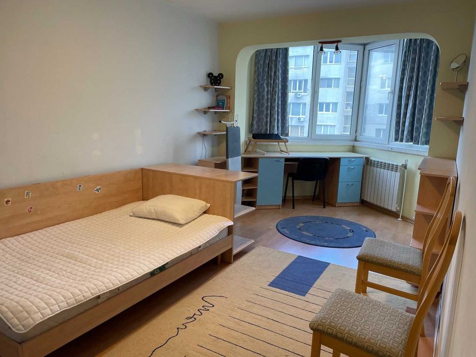 Дава се под наем Тристаен апартамент в София, Младост 3 - 100 кв.м за 425 € - Снимка #1