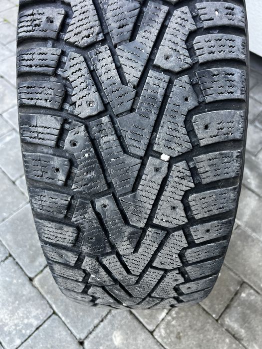 Jante VW 18” cu cauciucuri iarna Pirelli 255/55 R18 - stare f buna