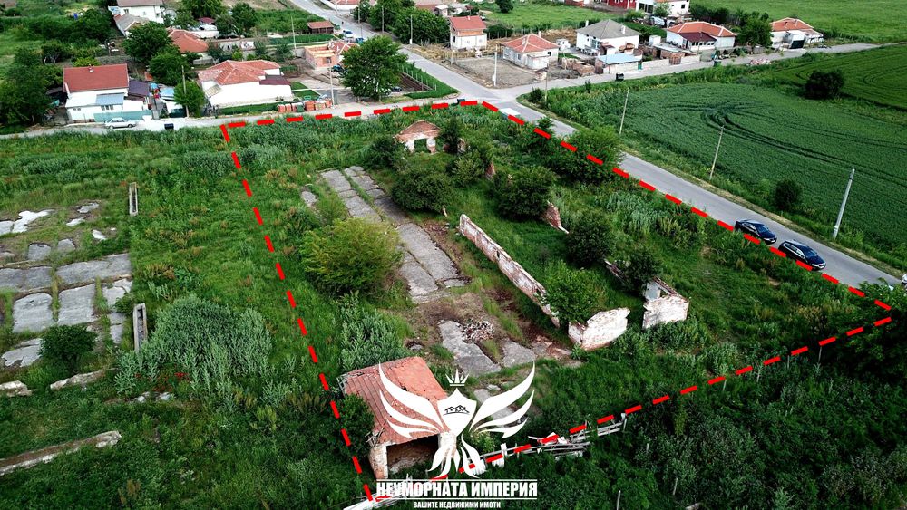 Продавам склад/селскостопански сгради 400РЗП в имот 3000кв с.Богданица