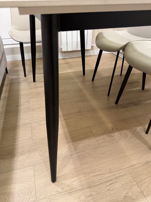 Стильный керамический стол 180×80 с 2 стульями