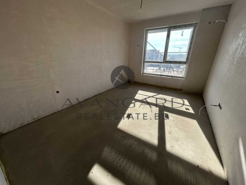 Продава се Тристаен апартамент в Пловдив, Остромила - 90 кв.м за 1589 €/кв.м - Снимка #2