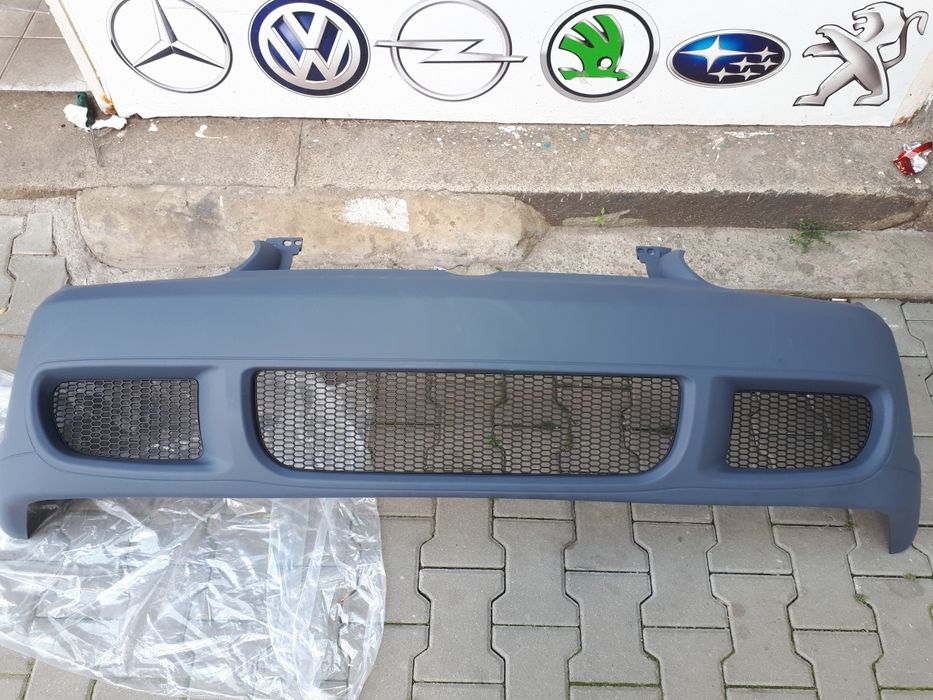 R32 Предна броня за Голф 4
