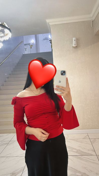 Продам Кофта вечерняя