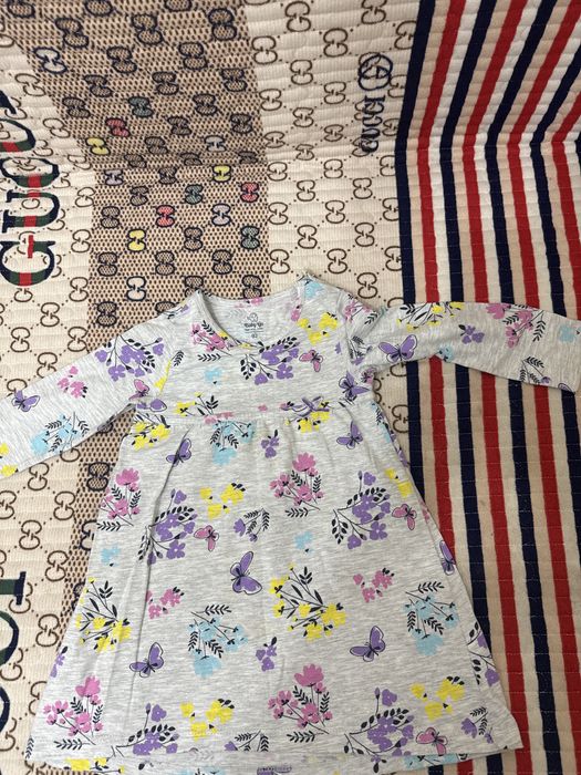 Каждая по 500 тг