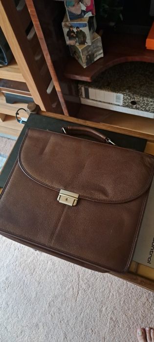 Geanta barbati piele vintage perfecta