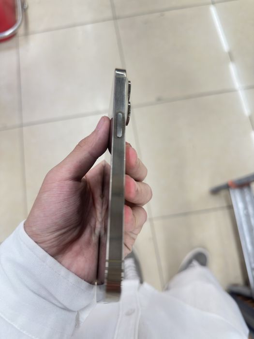 Iphone 14 pro gold ideal 128 gb