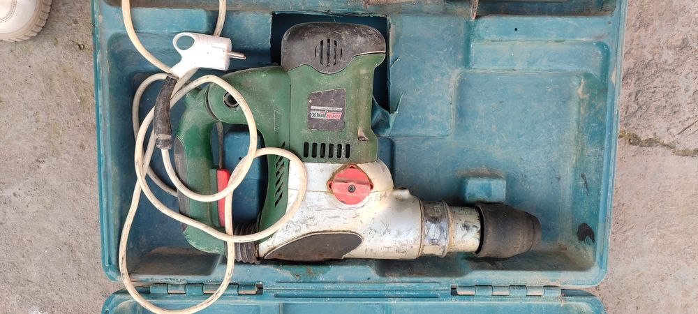 DeWalt total Bosch перфоратор на запчасти