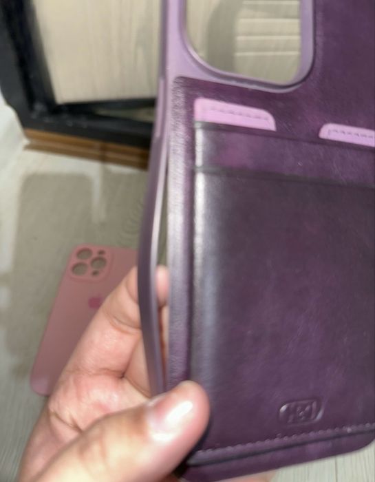 Чехлы разные для 14 про мах и Перчатки