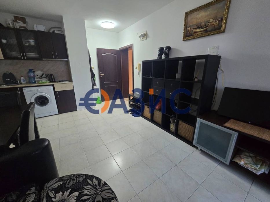 Продава се Двустаен апартамент в Свети Влас - 65 кв.м за 683 €/кв.м - Снимка #7