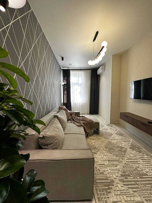 Аренда Чиланзар 1 квартал Высокопотолочка 2 ком евро