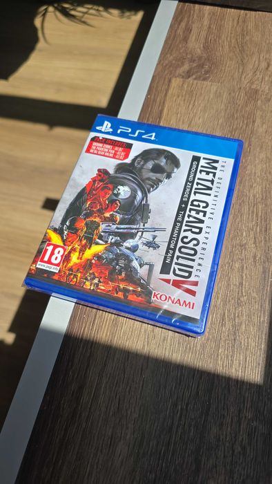 PS4 Metal Gear Solid V Ground Zeroes + The Phantom Pain - Неразопакована