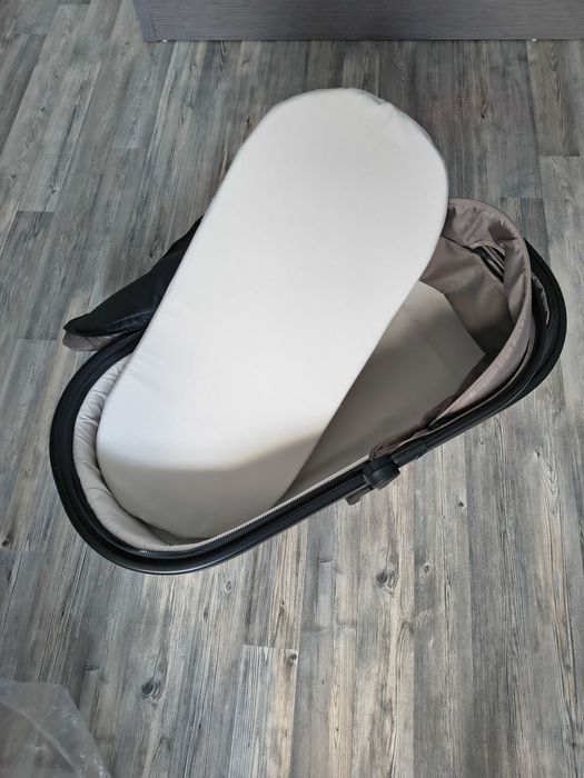 Комбинирана количка 3в1 Chipolino