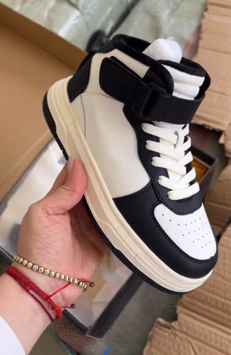 Кроссовки с флисом 37 р.