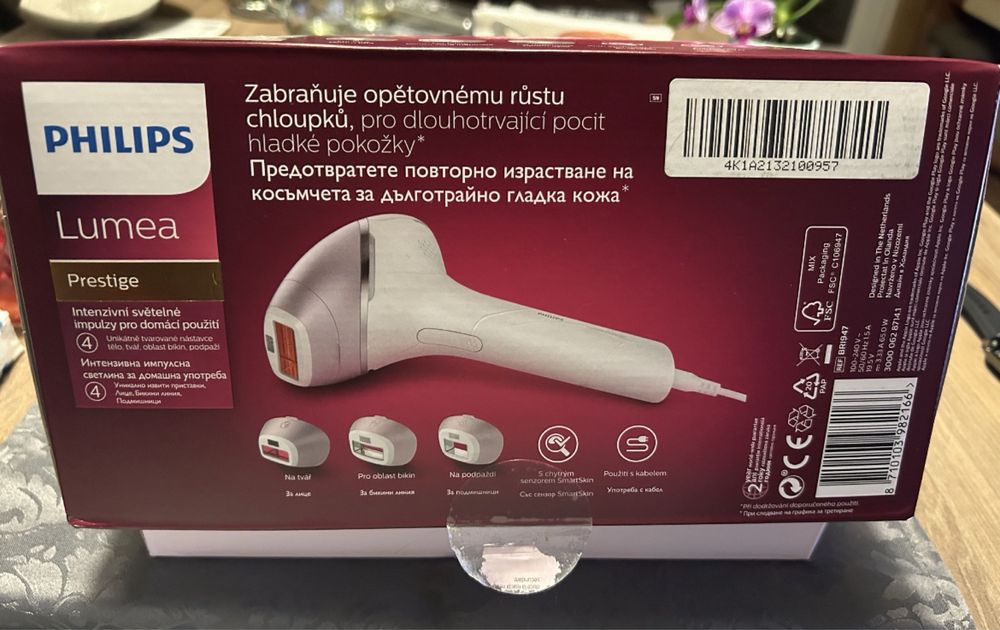 Фотоепилатор Philips Lumea Prestige BRI947/00