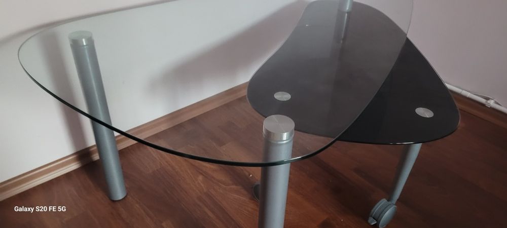 Vand masuta cafea din sticla pret 170 lei