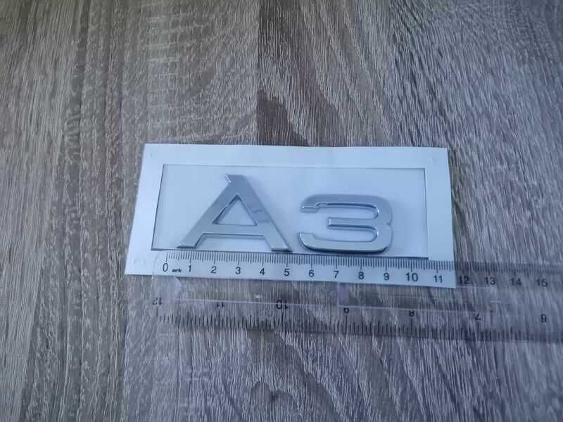 сребриста емблема Audi A3