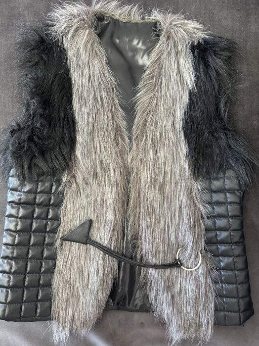 Дамски пухен елек