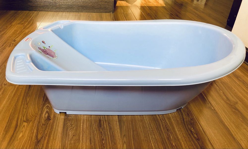 Продаю ванночку.