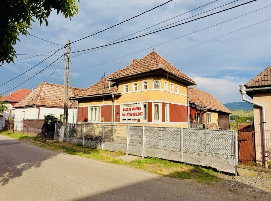 Vând casă in Hodac,pe Valea Gurghiului