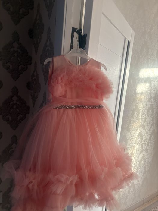 Платье для 3-4 летних девочек 7000