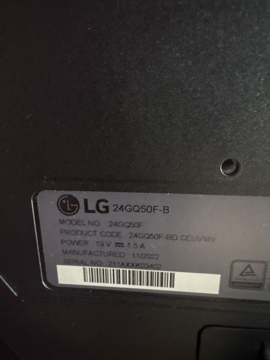 Монитор LG 24 инча