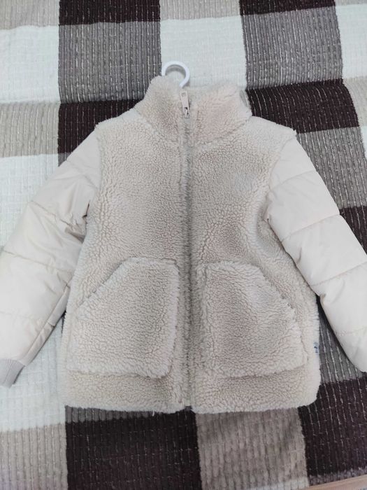 Детская курточка для девочки