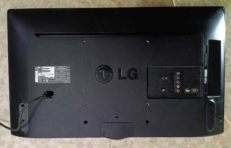 LED телевизор 32дюйма(81см)