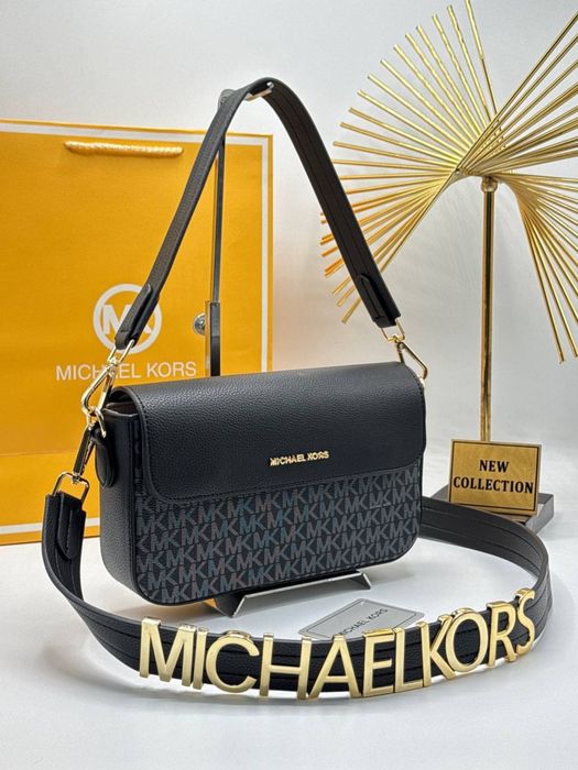 Geanta Michael Kors noua !!! Dimensiuni 25/15 !!!
