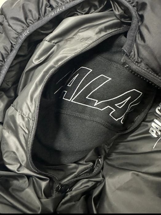 куртка palace balaclava puff. СРОЧНО!!!