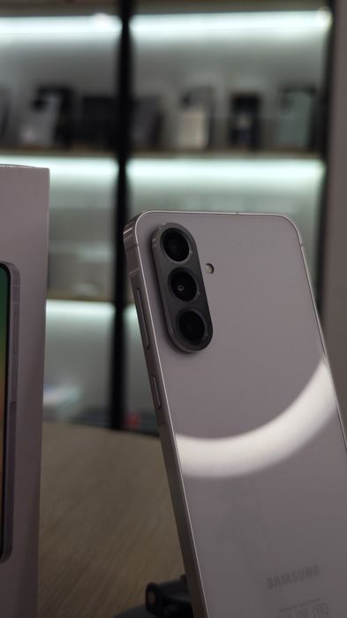 Samsung A56 | 128GB | Apple Room