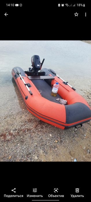 Қайық маторымен сатылымда