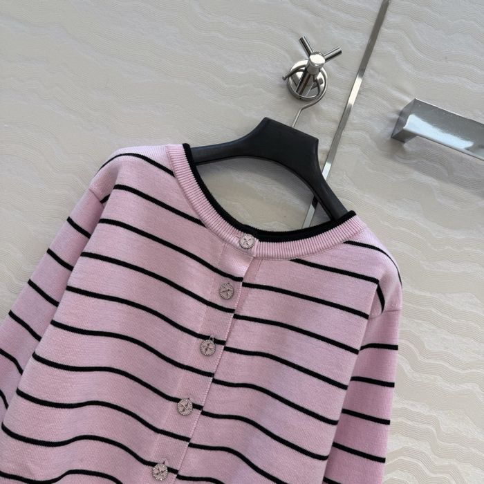 Chanel жилетка с копчета от двете страни