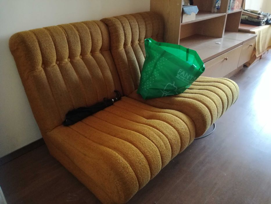 Стари, но здрави фотьойли