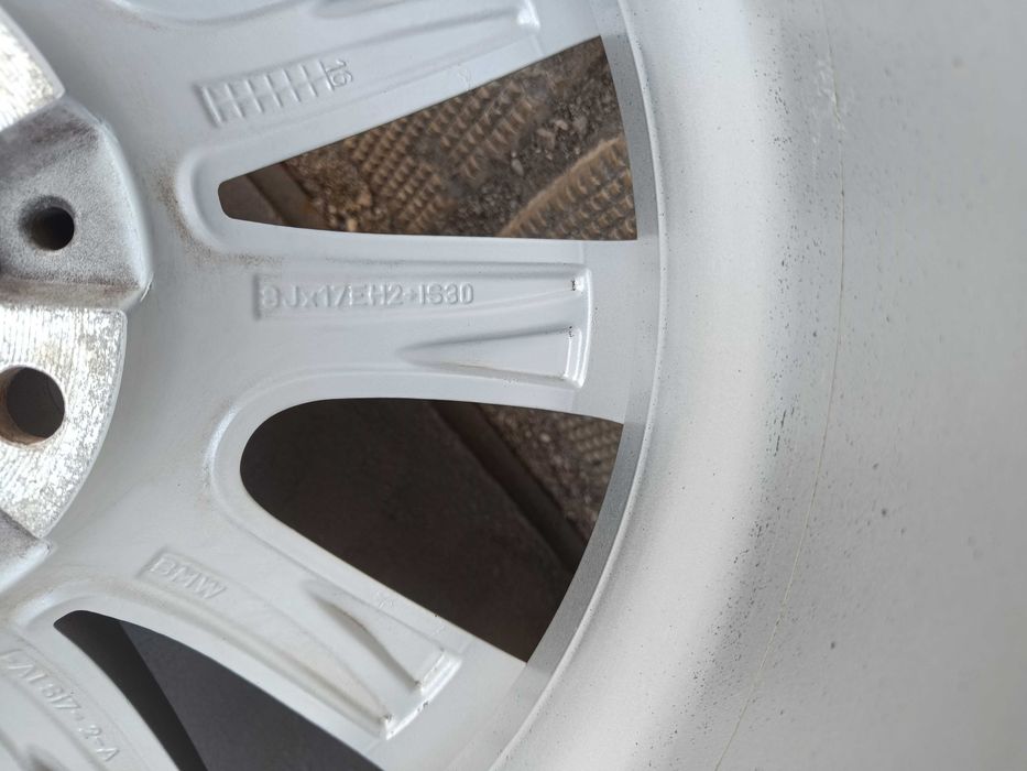 ОРИГИНАЛНИ джанти 17 ' цола 5x120 BMW / БМВ ЕТ30 8J + датчици  F10 F11 E90 E91