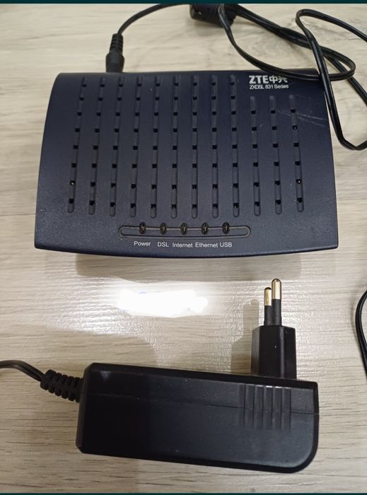 Модем роутер.Модем.