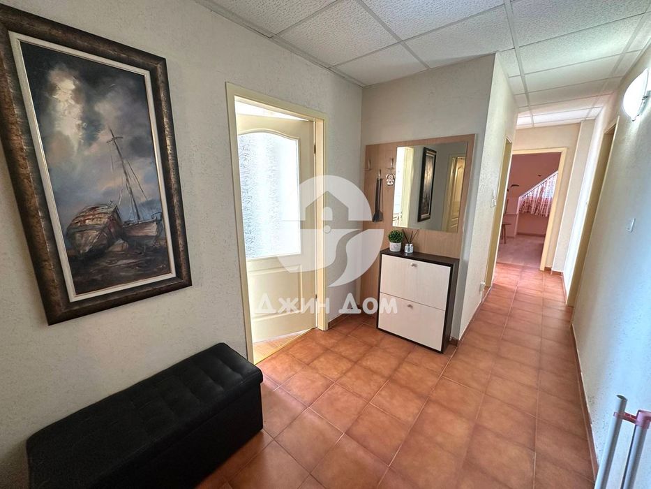 Продава се Тристаен апартамент в к.к. Слънчев бряг - 130 кв.м за 404 €/кв.м - Снимка #5