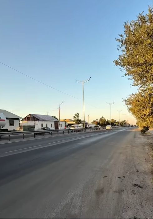 М37 йўлни Устидан магазин Сотилади 24соат серқатнов  бизнес қилиш учун