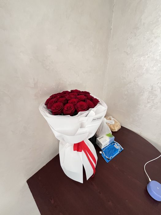 цветы свежые.