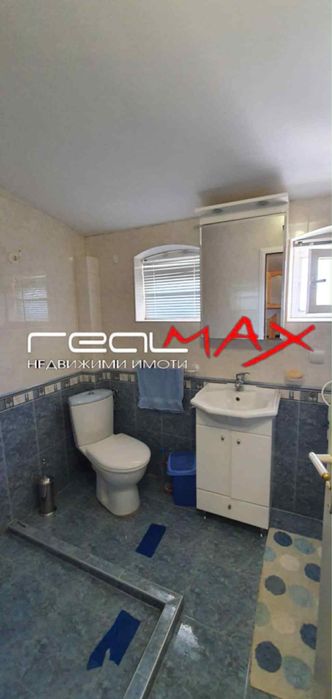 Продава се Къща в Казанлък - 220 кв.м за 910 €/кв.м - Снимка #21