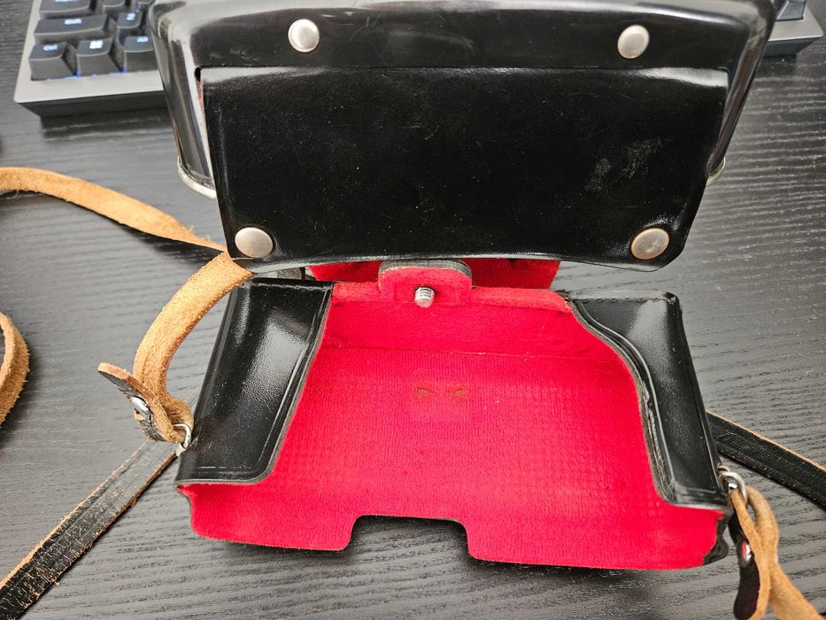 Лентов фотоапарат Praktica Super TL1000 + Zeiss Tessar 2.8/50