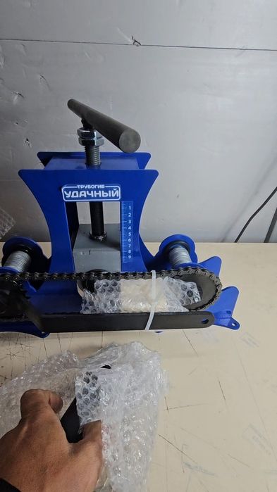 Трубогиб-пррфилегиб