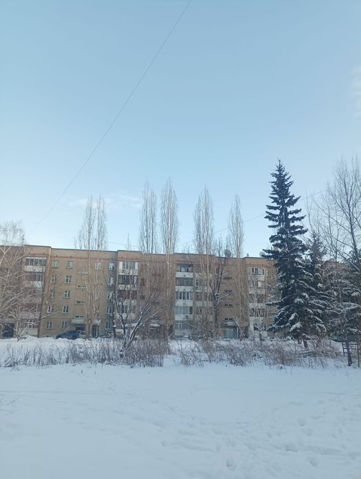 Продаётся 1,5- Ка на Стрелке