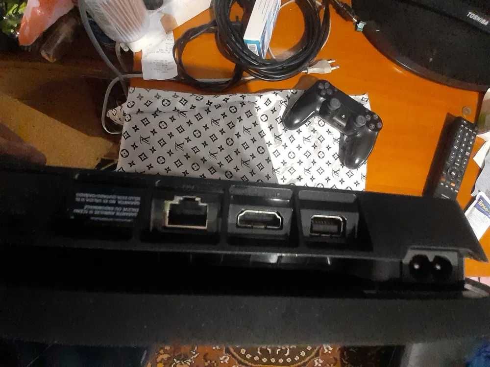 PS4 slim 500гб , Конзола слим, PLAYSTATION 4 SLIM 500гб гр. Пазарджик ...