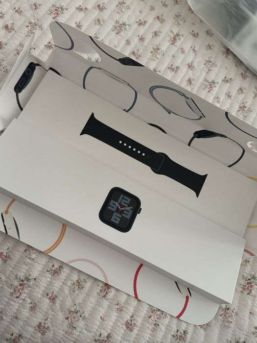 Смарт-часы Apple Watch (2 and Gen) 44mm