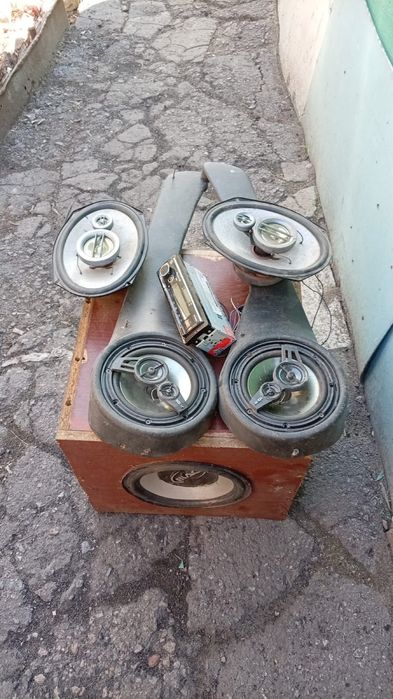 Продам сабвуфер комлект